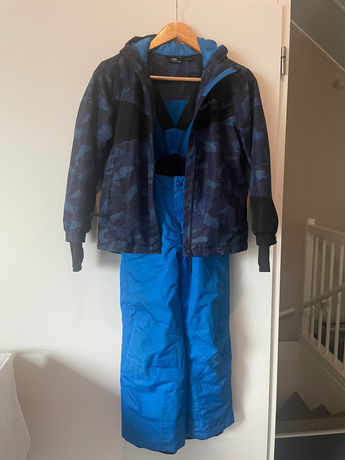 Winterjas/skijas en skibroek Crivit skikleding, Ophalen of Verzenden, Gebruikt, Jongen of Meisje, Sport- of Zwemkleding