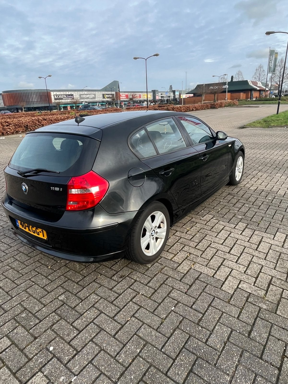 BMW 1-Serie 2.0 118I 5DR 2009 Zwart, Auto's, 1-Serie, Achterwielaandrijving, 1995 cc, Zwart