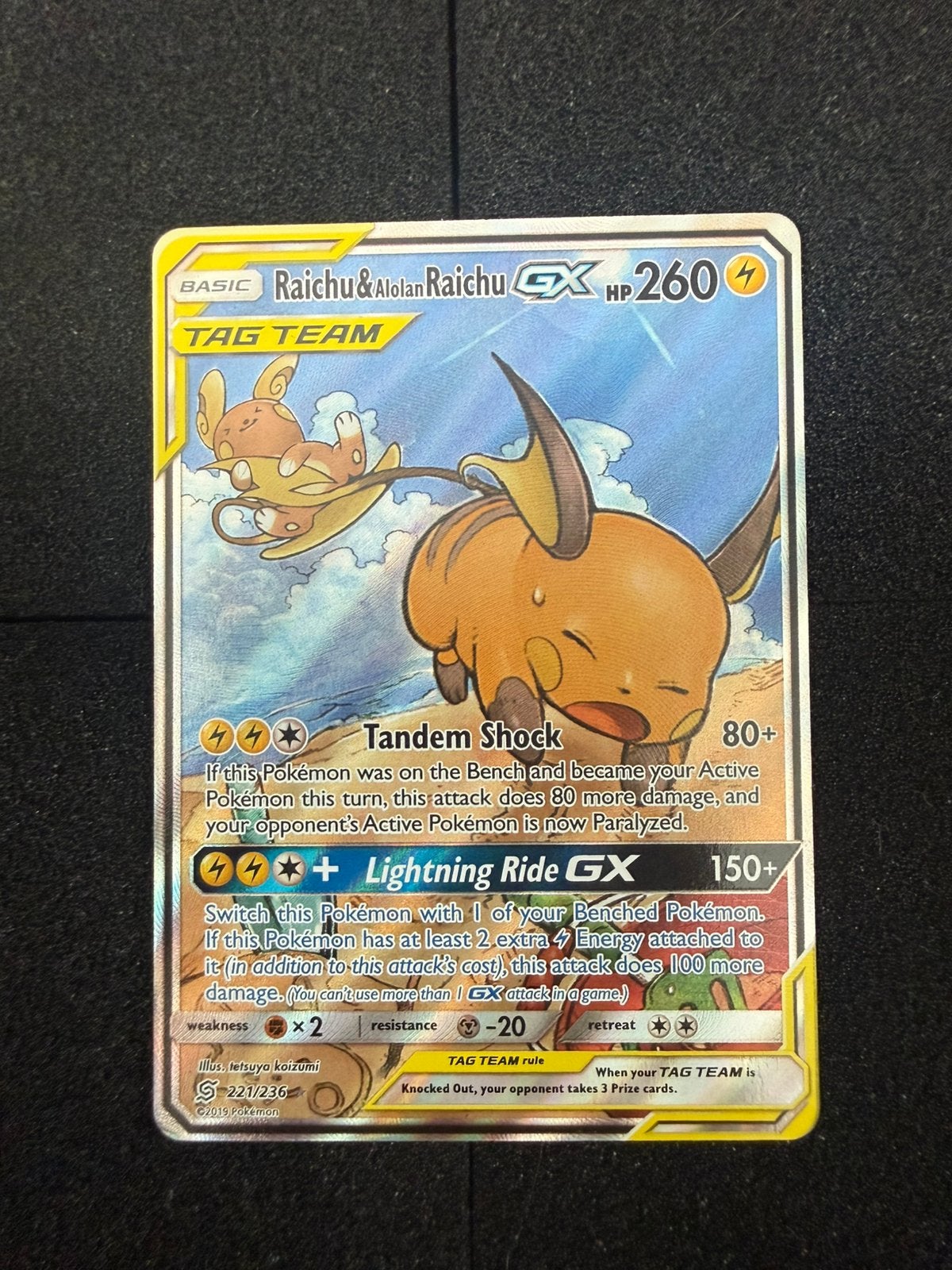 Raichu & alolan raichu 221 UNM, Ophalen of Verzenden, Zo goed als nieuw