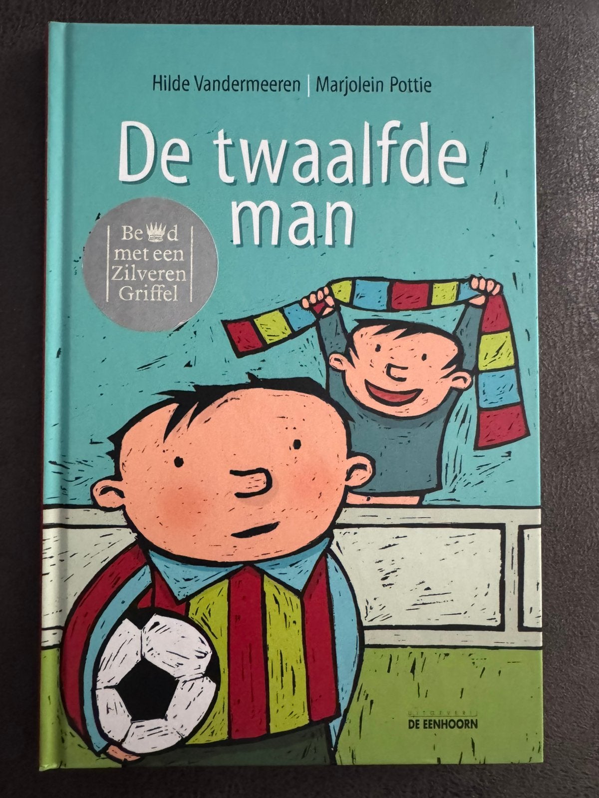 De twaalfde man - Hilde Vandermeeren / Marjolein Pottie, Ophalen, Zo goed als nieuw