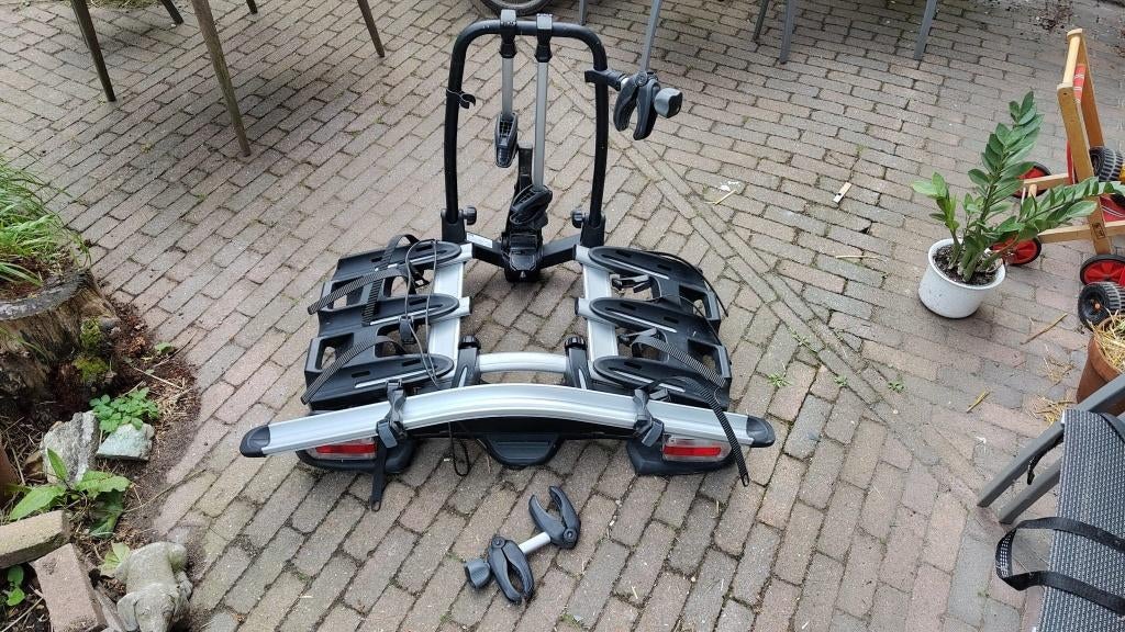 Thule fietsendrager 927 3 fietsen + adapter voor 4e fiets, Auto diversen, Fietsendragers, Ophalen, 3 fietsen of meer, Gebruikt