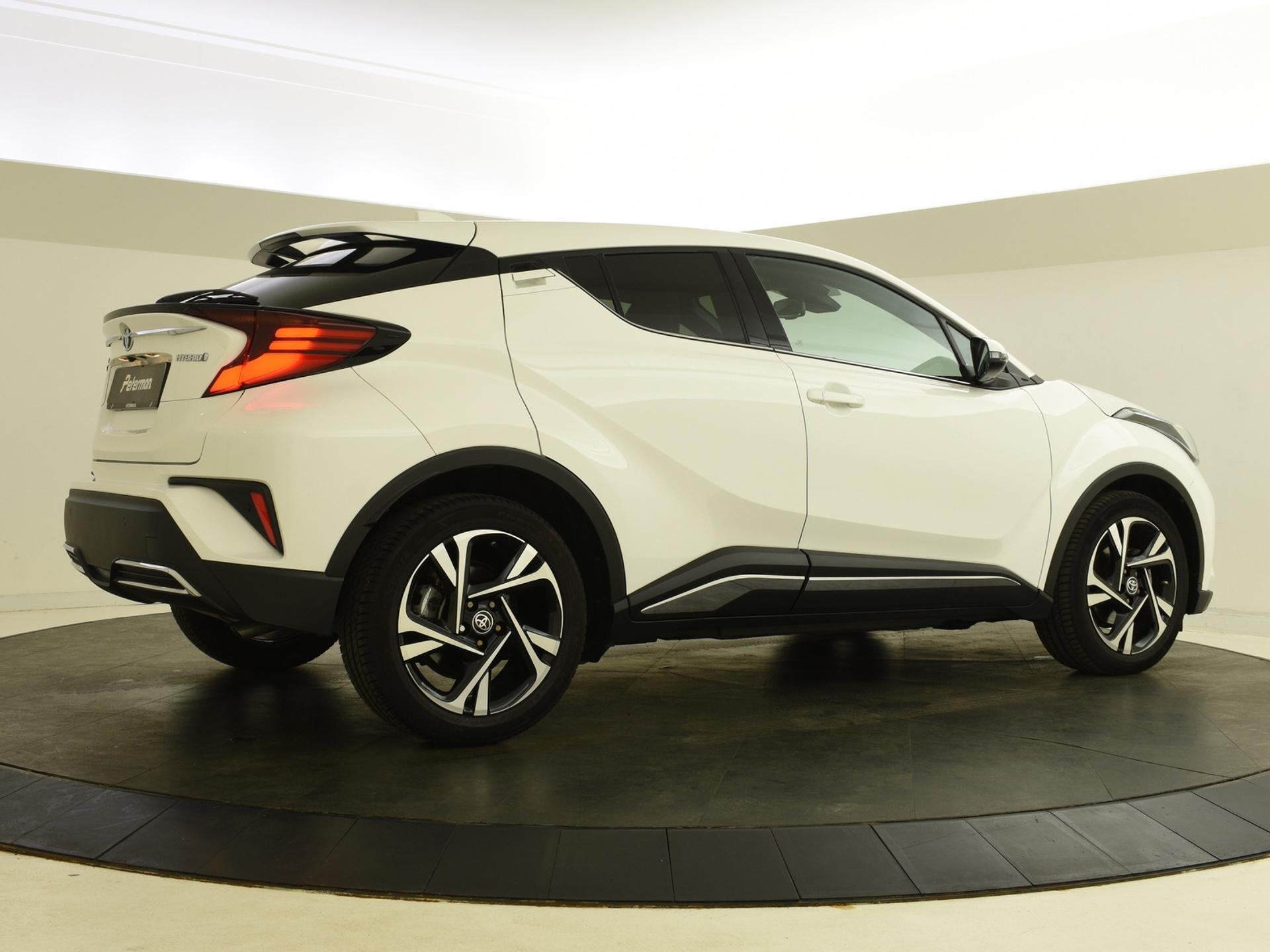 Toyota C-HR 2.0 Hybrid Style | Cognac leder | Blindspot | Pr, Auto's, 12 maanden, Euro 6, 4 cilinders, Wit