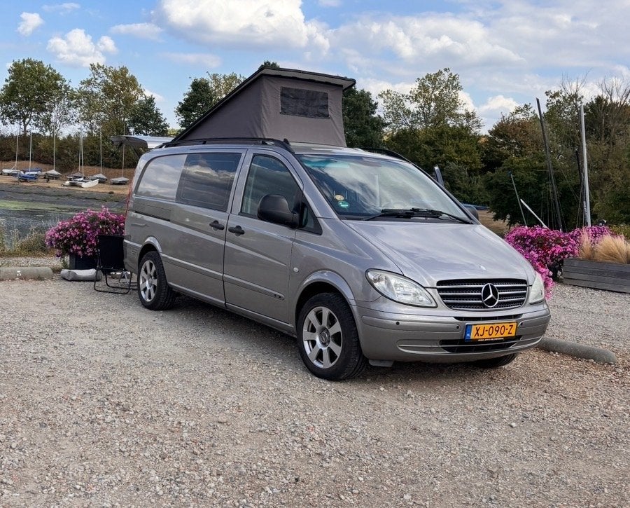 MB Vito camperbus, compact ingericht, zeer nette staat., Chemisch toilet, Tot en met 2, Mercedes-Benz, 4 tot 5 meter