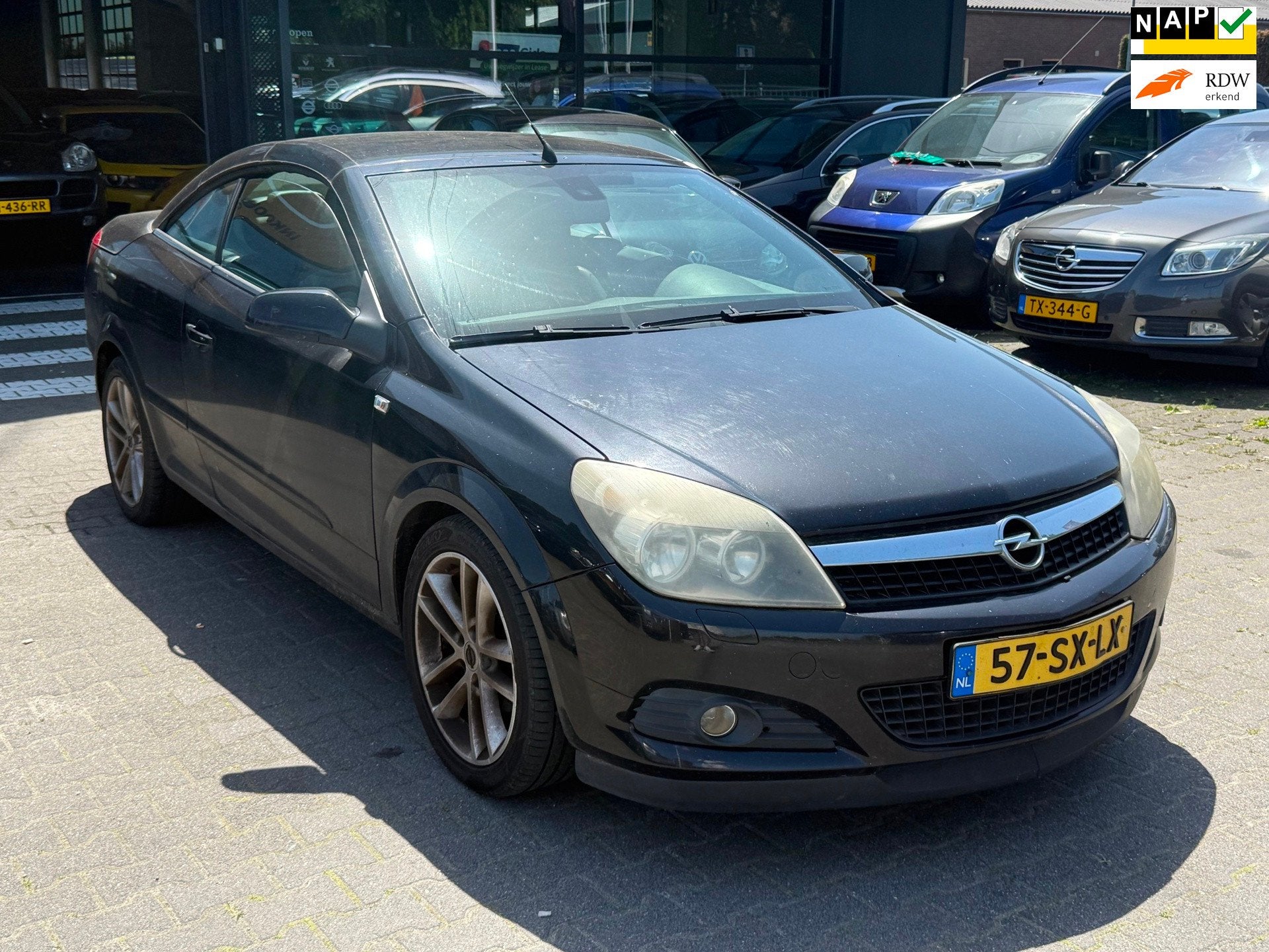 Opel Astra TwinTop 1.8 Cosmo DAK STORING/ZO MEENEEMPRIJS!, Auto's, Gebruikt, Zwart, 4 cilinders, Cabriolet
