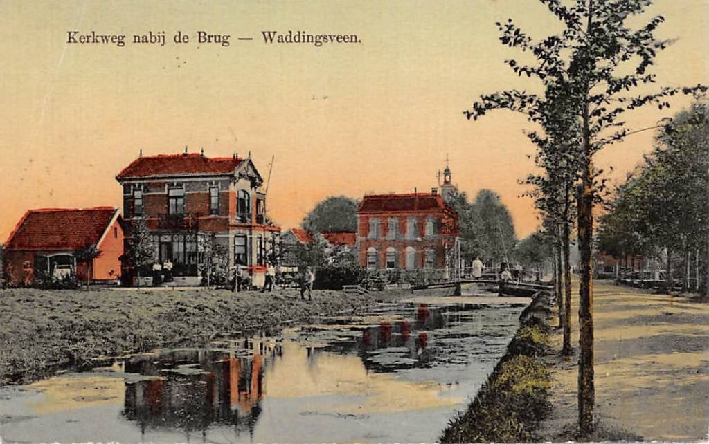 Waddinxveen Waddingsveen Kerkweg nabij de brug, Verzamelen, Ophalen of Verzenden, Voor 1920, Gelopen, Zuid-Holland