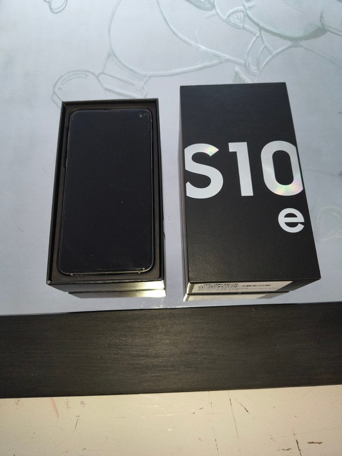 Samsung s10e gebruikt weing gebruikers sporen, Telecommunicatie, Mobiele telefoons | Samsung, Wit, Touchscreen, Ophalen of Verzenden
