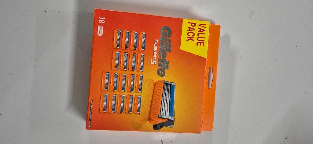 Gillette Fusion5 Scheermesjes – Value Pack (18 stuks), Ophalen of Verzenden, Nieuw, Gehele gezicht, Verzorging