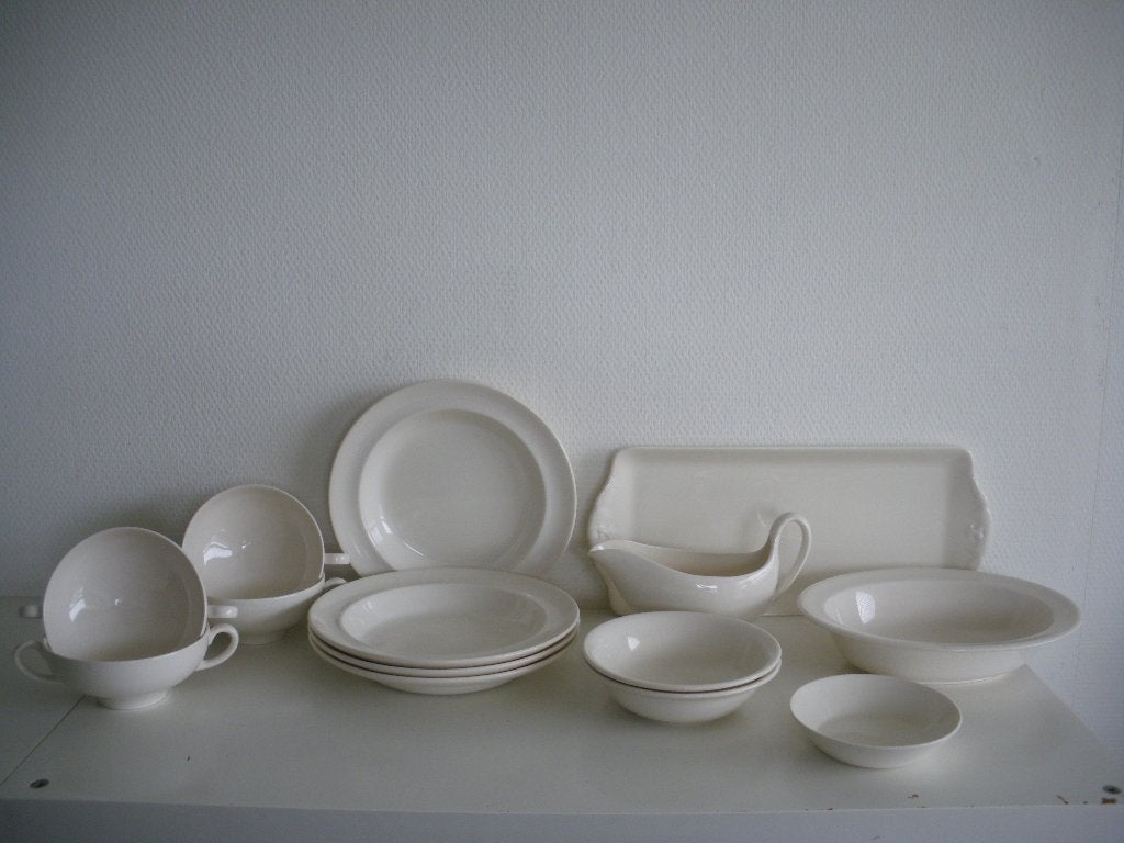 Wedgwood Traditional Queen' s Ware servies, Ophalen of Verzenden, Zo goed als nieuw, Bord(en), Wedgwood