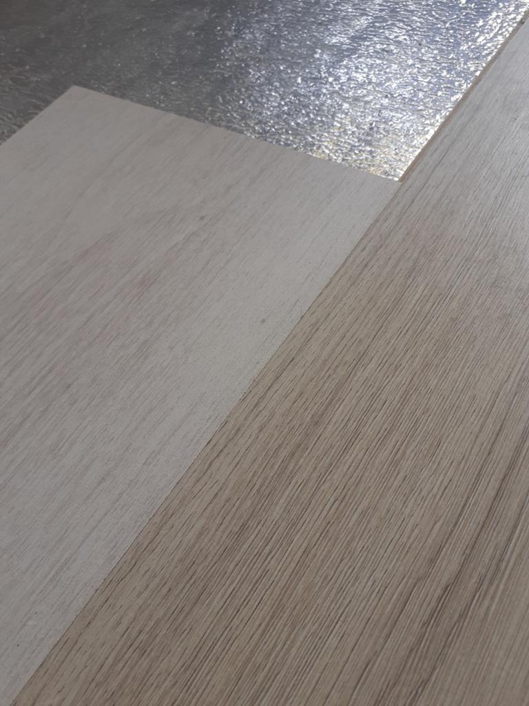 Gratis laminaat en/of vloertegels gezocht (Groningen), Ophalen, Gebruikt, Minder dan 5 m²