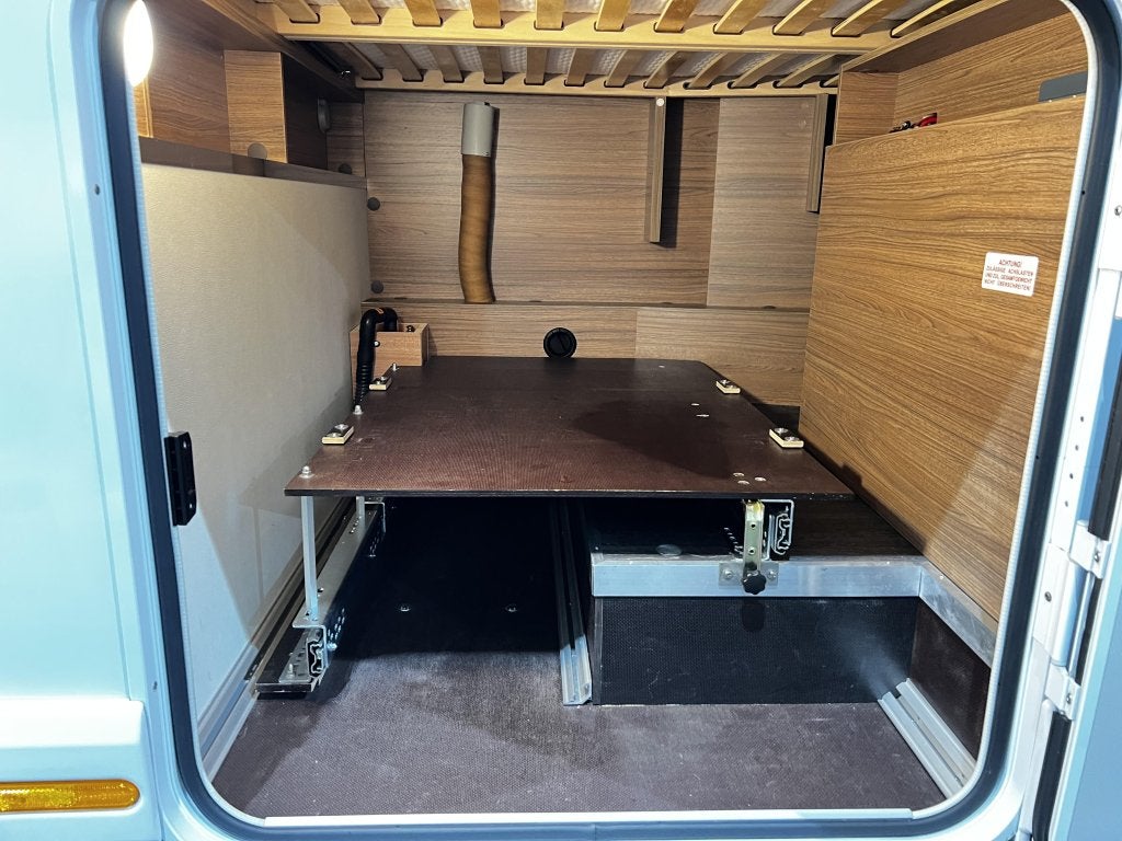 Foto 9 van Knaus Van TI 550 MF /Automaat/Super Compleet/Dakairco/160PK