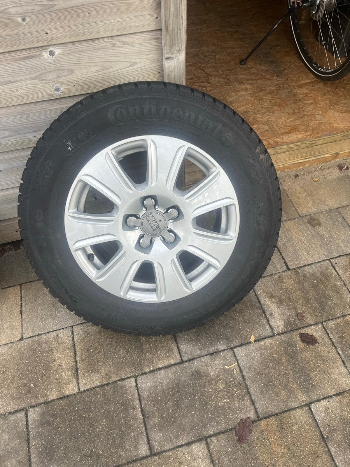 Winterwielen Audi Q3 - Continental Cross Winter, Ophalen, 16 inch, Banden en Velgen, Winterbanden