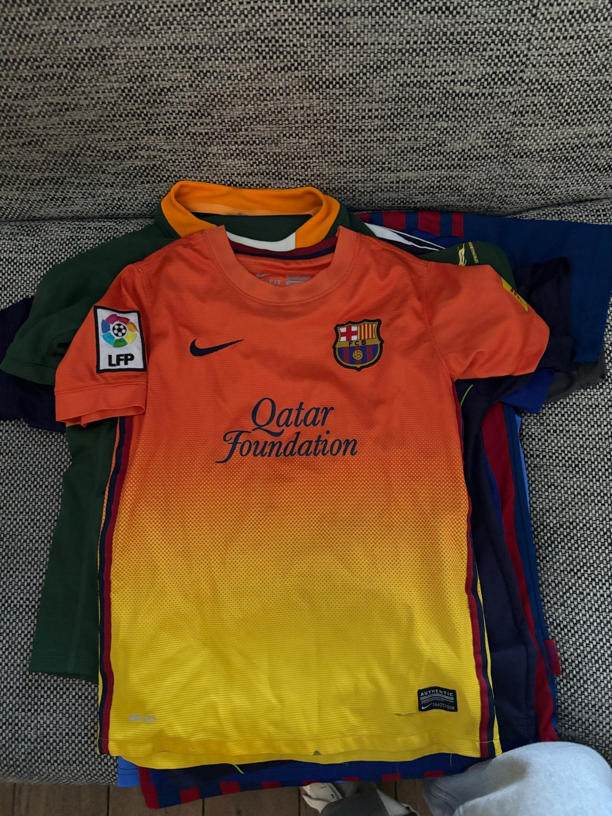 Voetbalshirts en rugbyshirt maat 12/13/14 jaar, Ophalen of Verzenden, Zo goed als nieuw