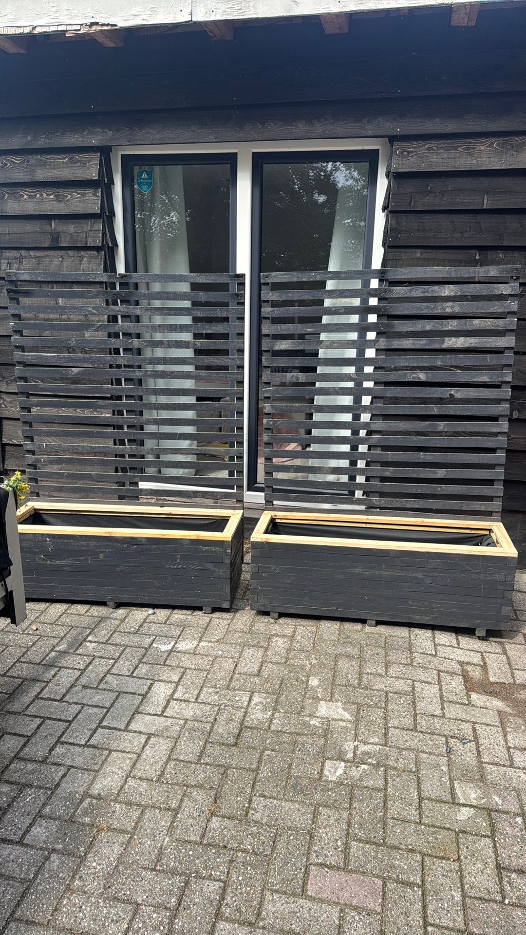 2 plantenbakken met rek., Ophalen of Verzenden, Zo goed als nieuw, Rechthoekig, Hout