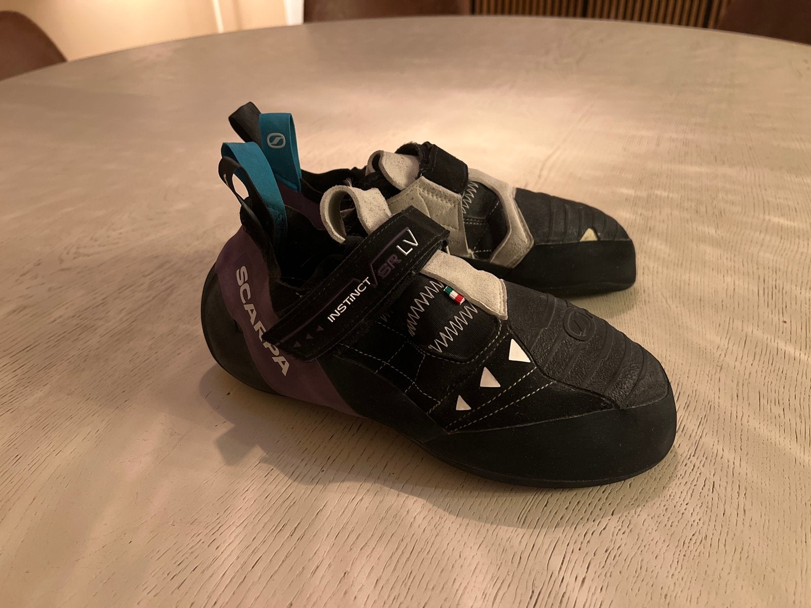 Scarpa Instinct SR LV klimschoenen - Zo goed als nieuw, Ophalen of Verzenden, Zo goed als nieuw, Klimsportschoenen