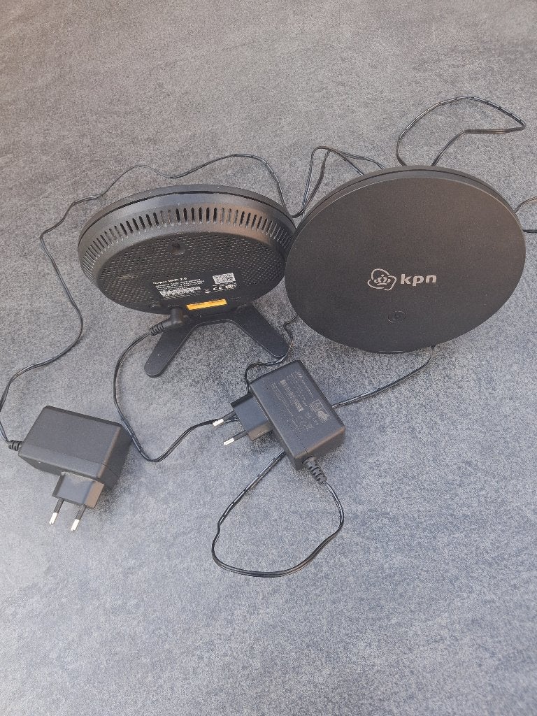 KPN Super Wifi 2.0 Set (2 stuks) met adapters, Computers en Software, Ophalen of Verzenden, Zo goed als nieuw, KPN