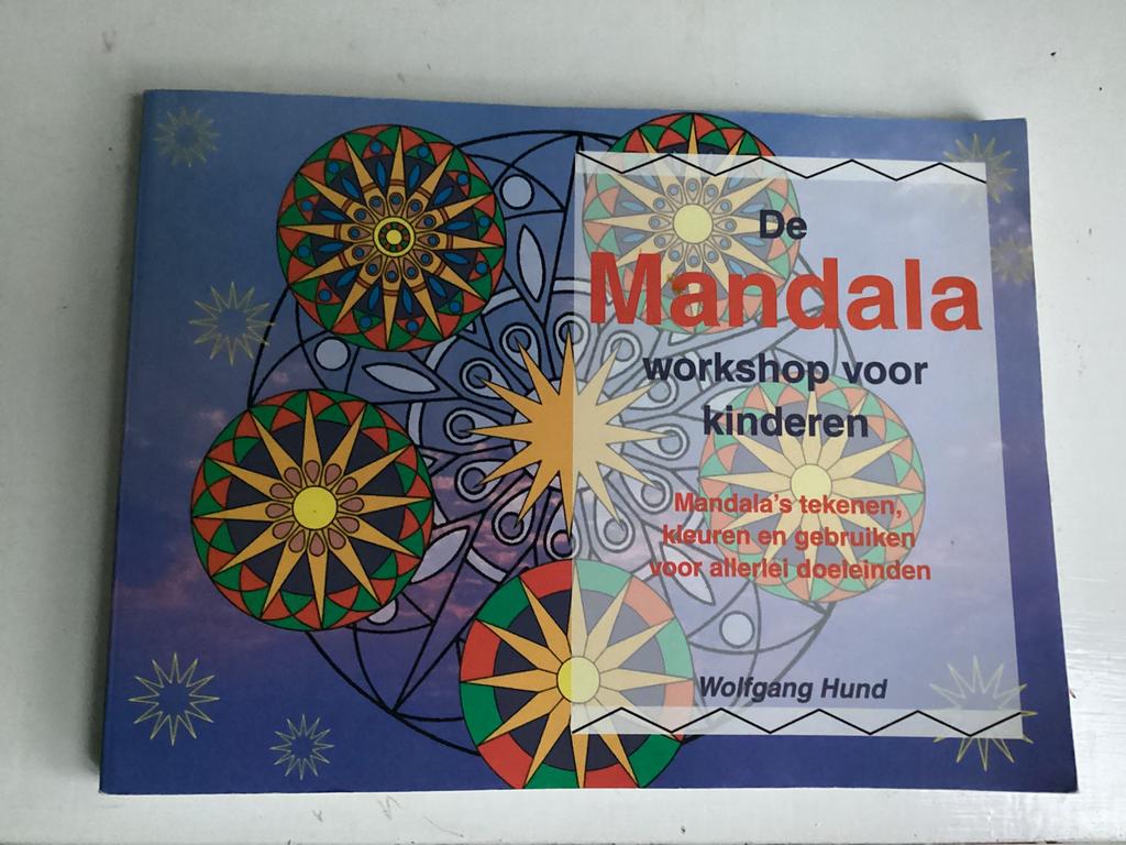 Mandala, workshop voor kinderen, Ophalen of Verzenden, Zo goed als nieuw, Overige onderwerpen
