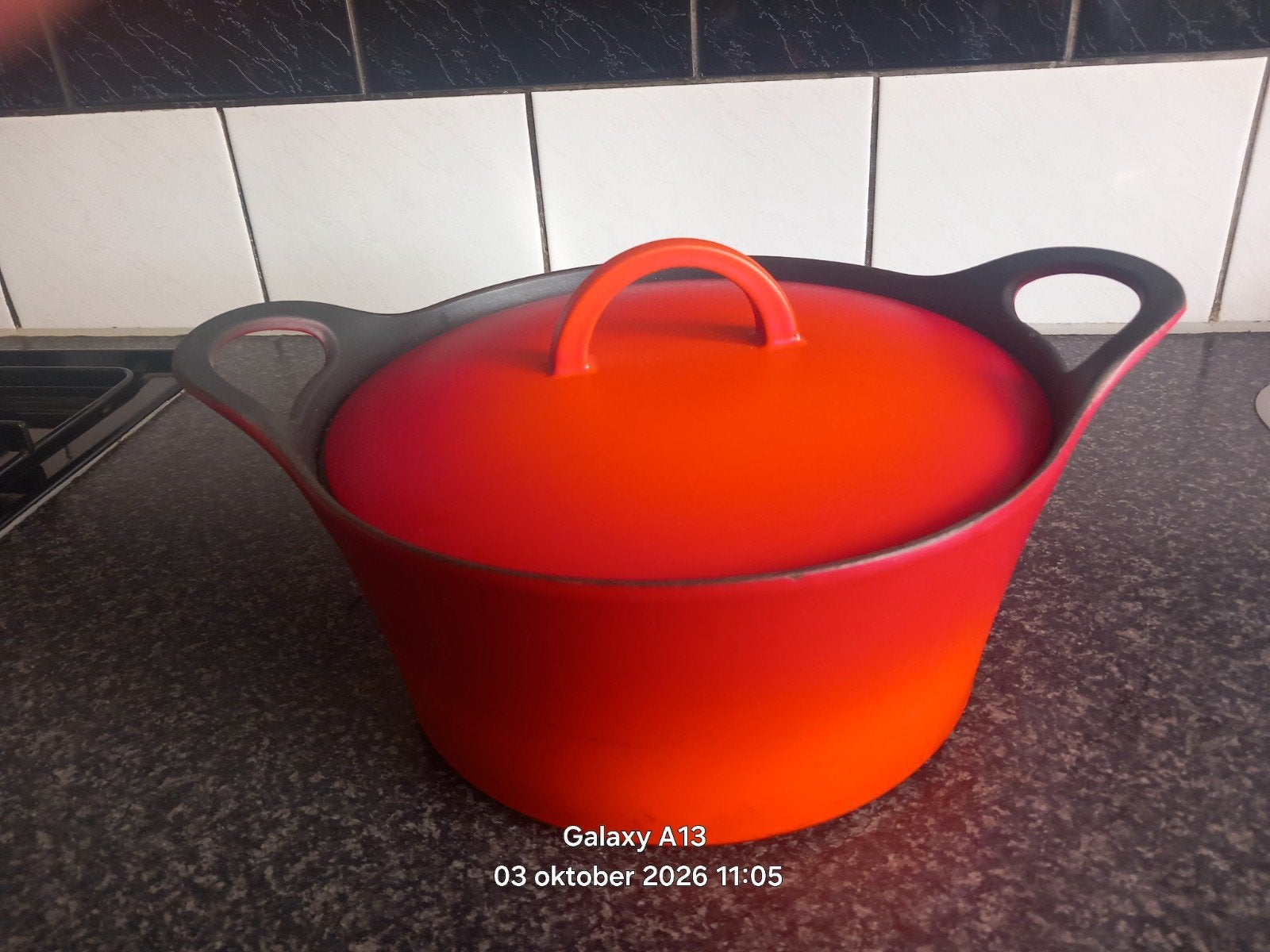 Gietijzeren Braadpan diameter 25 cmOranje/Rood met Deksel, Huis en Inrichting, Ophalen, Gebruikt, Met deksel, Overige merken