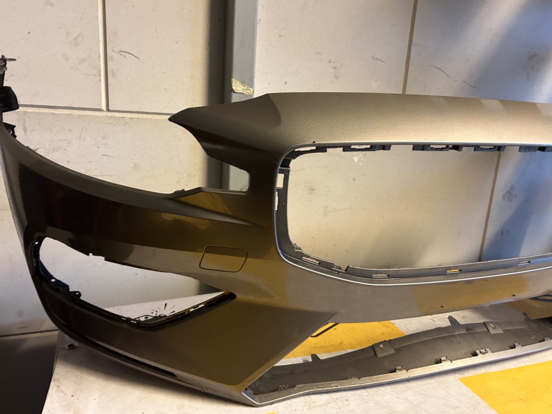 Volvo S60 V60 Voorbumper 31690589 V60 II 2 Origineel 9589, Info@fabrikant.eu, Ophalen of Verzenden, Volvo, Bumper