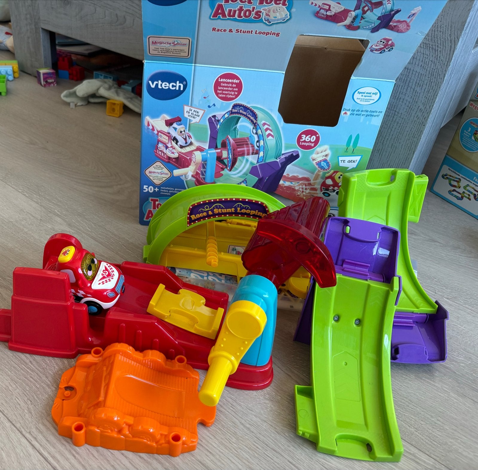 VTech Toet Toet Auto's Race & Stunt Looping - Zo goed als ni, Ophalen of Verzenden, Zo goed als nieuw, 6 maanden tot 2 jaar