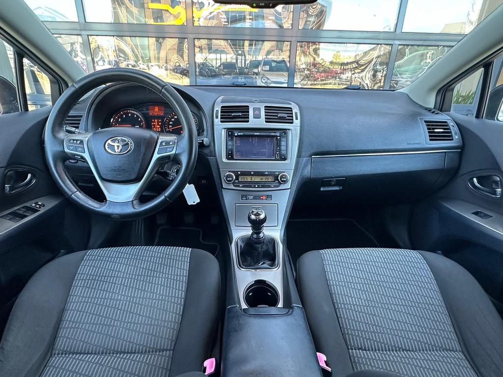 Toyota Avensis Wagon 1.8 VVTi Business Climate/Navi/Cruise/C, Auto's, Euro 5, 4 cilinders, Zwart, Origineel Nederlands