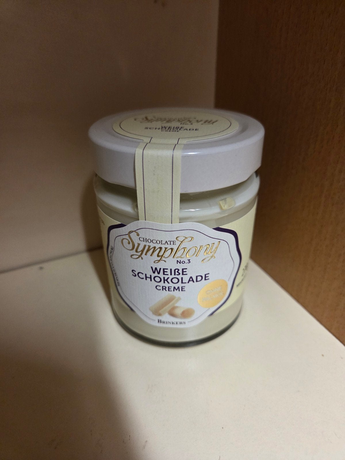 Witte chocoladepasta. Nieuw, Ophalen