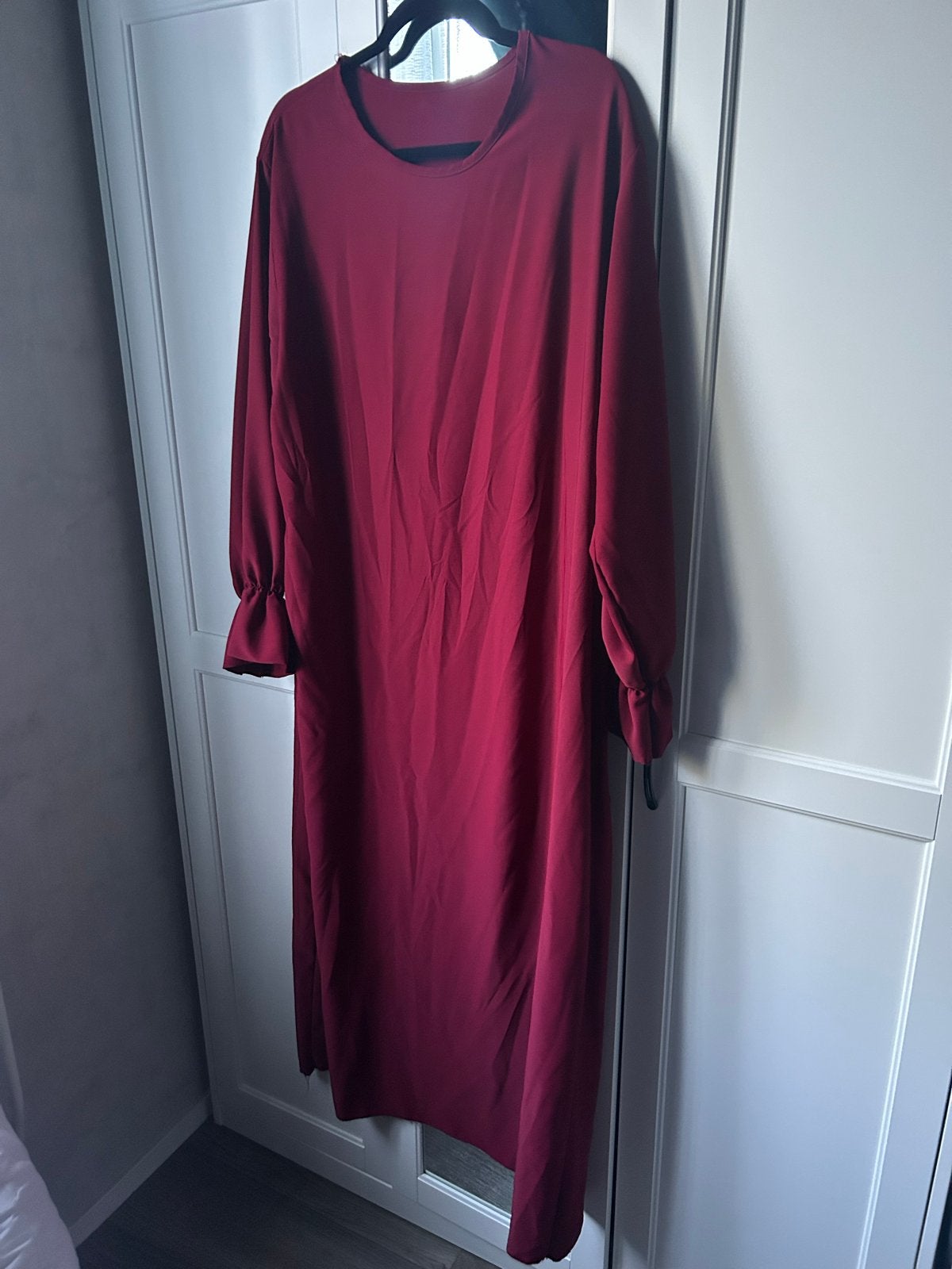 Mooie bordeauxrode Abaya - Maat M, Maat 38/40 (M), Ophalen of Verzenden, Zo goed als nieuw, Rood