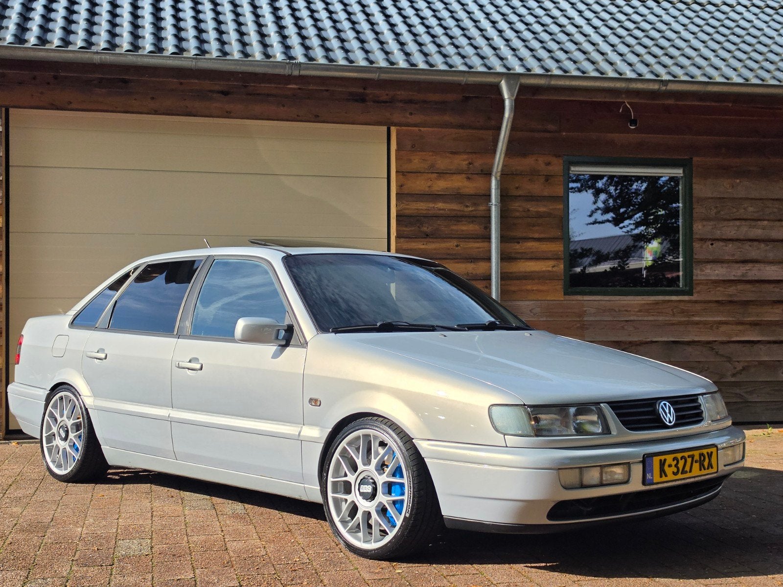 Volkswagen Passat 3.2 VR6 R32 260PK Dakraam BBK BBS Uniek!, Auto's, Voorwielaandrijving, Verwarmde buitenspiegels, 3189 cc, Bedrijf