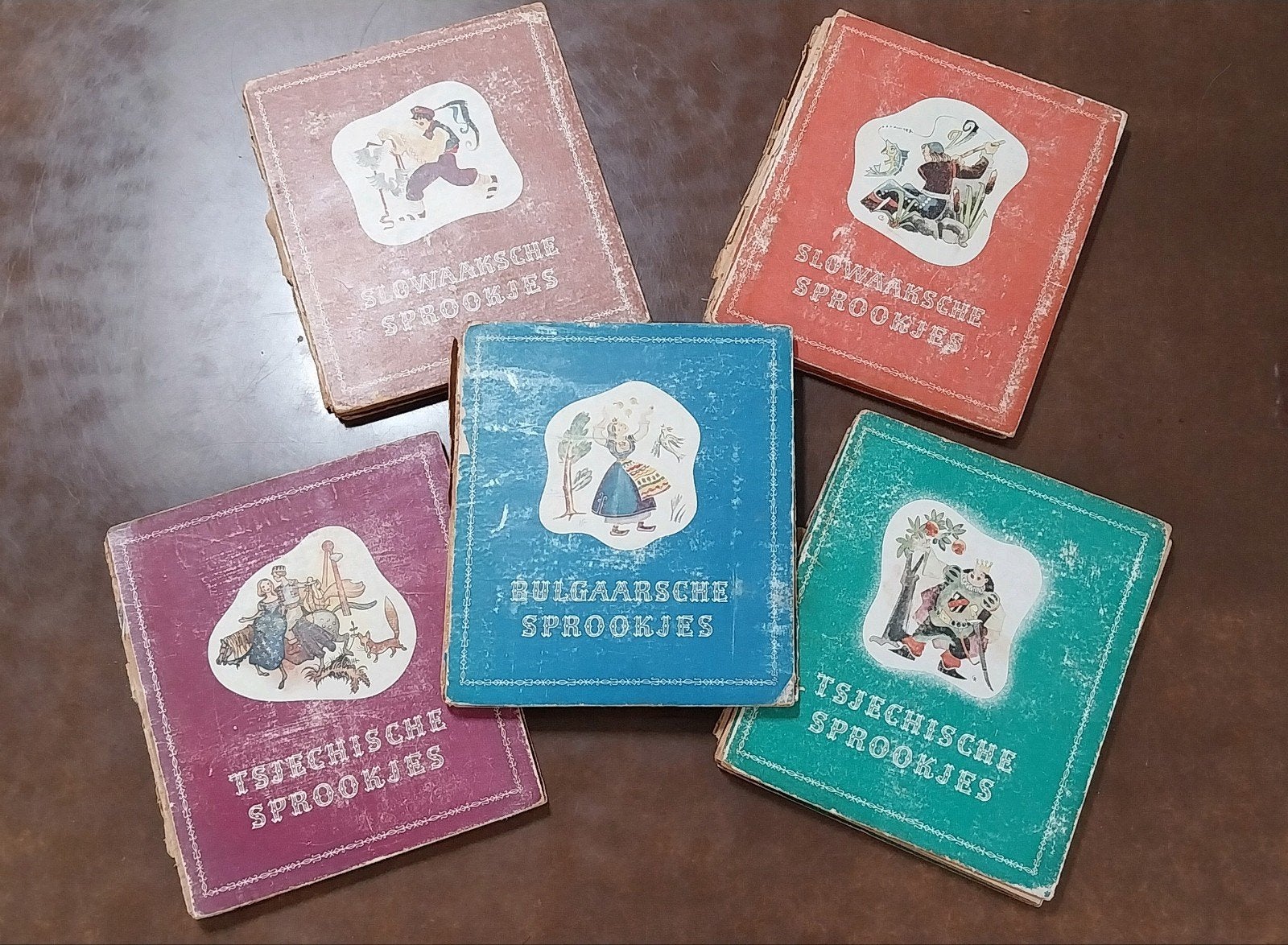 Vintage Sprookjesboeken - Tsjechische, Bulgaarse, Slowaakse, Ophalen of Verzenden, Onbekend