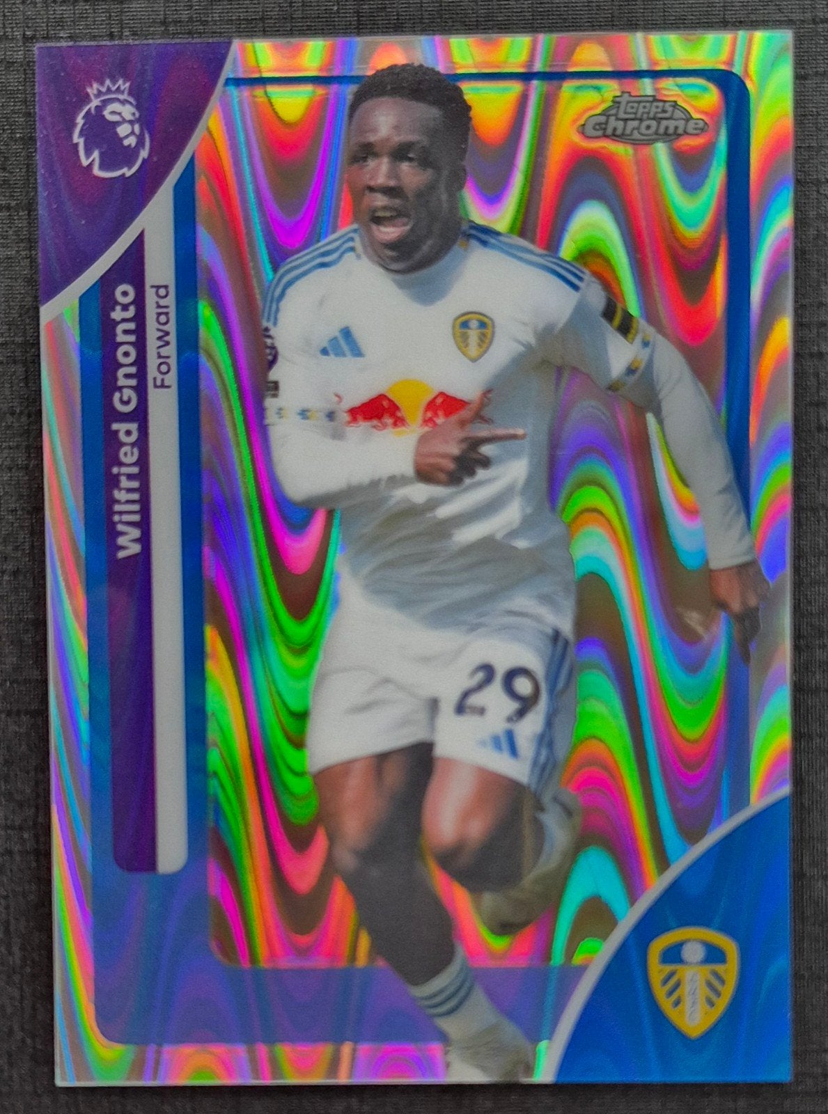 Panini Chrome Premier League Wilfried Gnonto - Leeds United, Ophalen of Verzenden, Zo goed als nieuw, Buitenlandse clubs, Spelerskaart