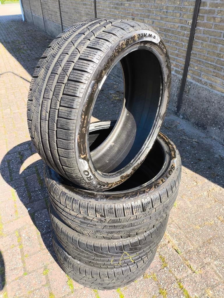 Pirelli Sottozero 245/35 R19 93V winterbanden, Ophalen, Zo goed als nieuw