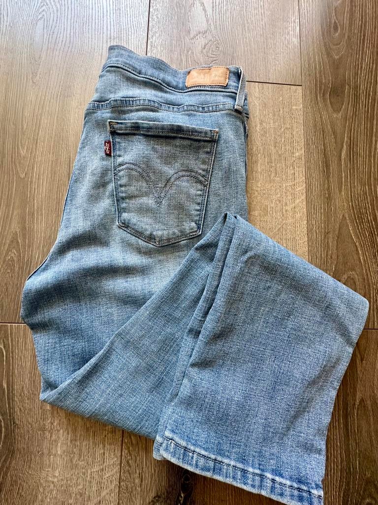 Levi’s 505 Straight Leg Jeans Size - M/L, Kleding | Dames, Ophalen of Verzenden, Gedragen, Blauw, W30 - W32 (confectie 38/40)