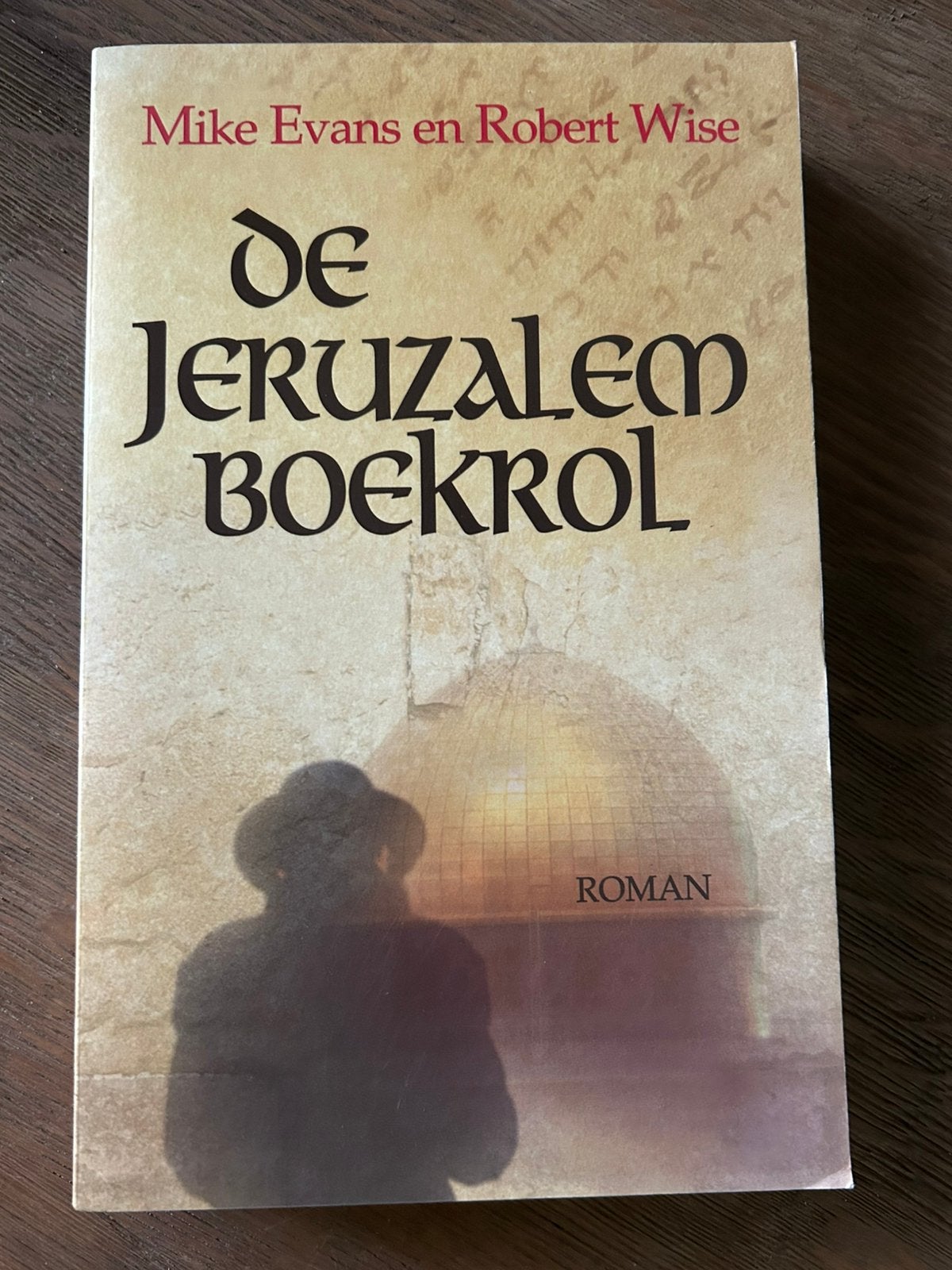 Mike Evans & Robert Wise: de Jeruzalem boekrol, Ophalen of Verzenden, Gelezen, Mike Evans en Robert Wise