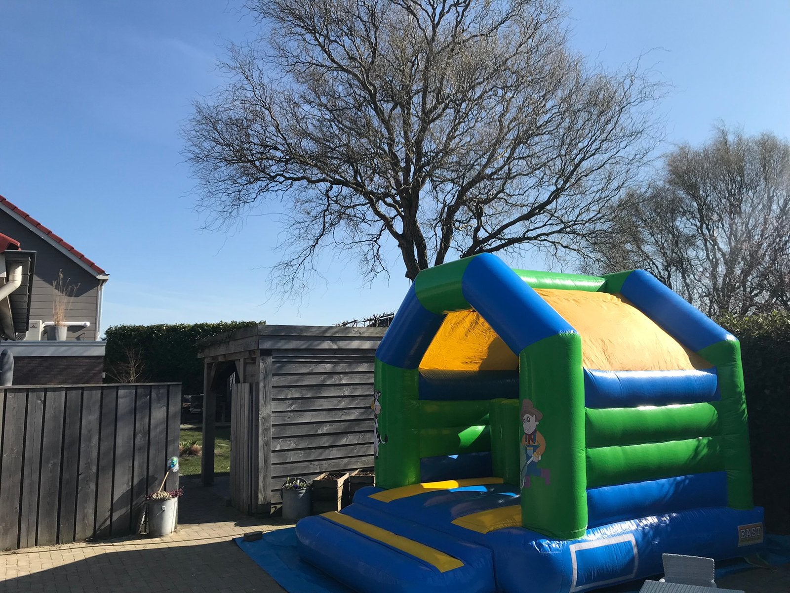 Springkussen zonder certificaat met blower, Ophalen