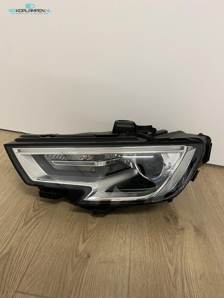 Audi A3 V8 facelift Xenon koplamp links, Gebruikt, -, -, -