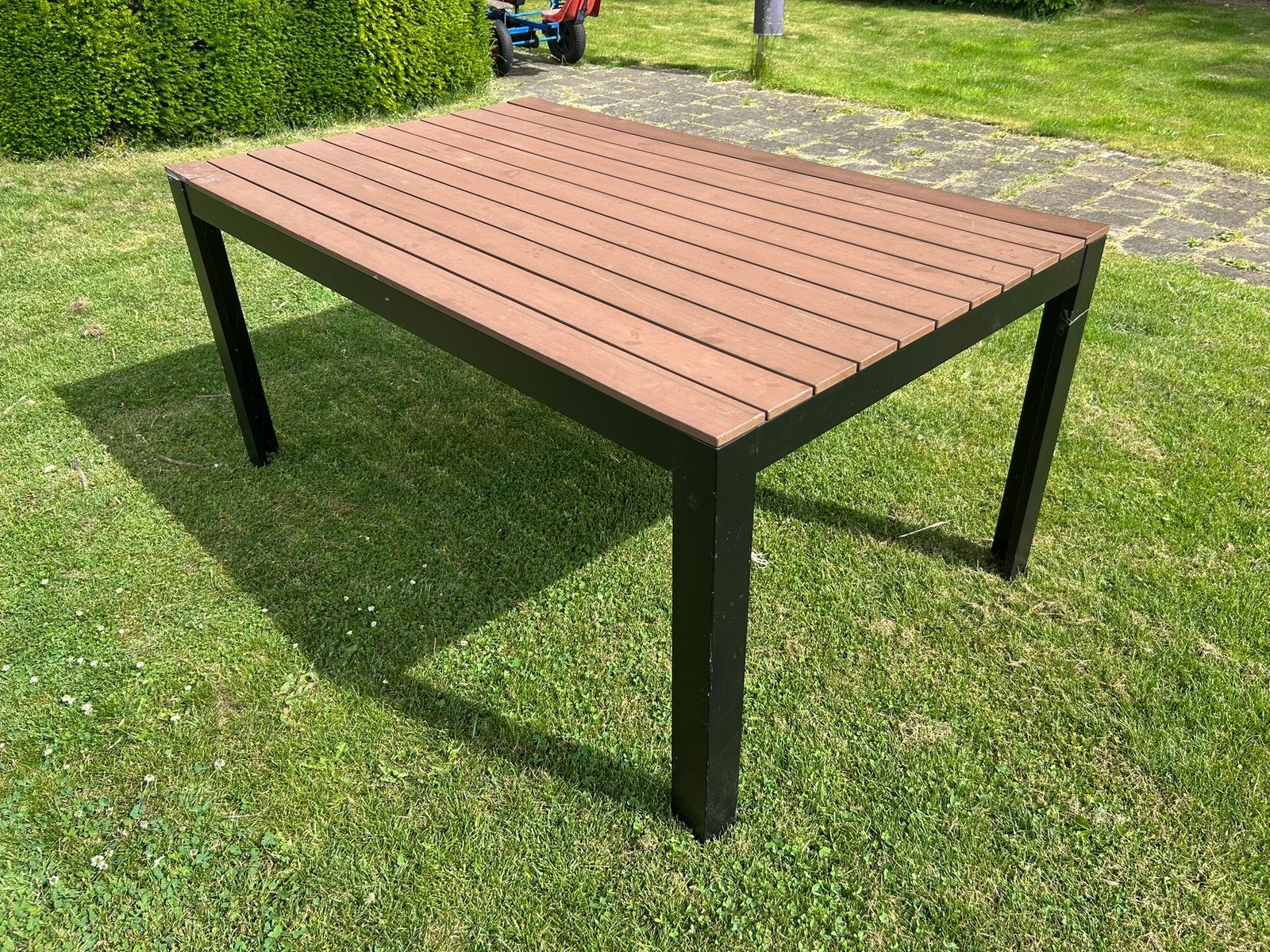 IKEA Falster tuintafel - gebruikt met beschadiging, Tuin en Terras, Ophalen, Gebruikt, Aluminium
