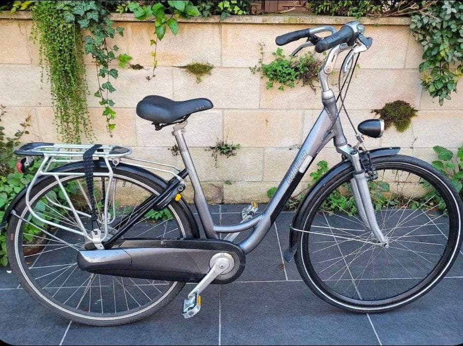 Cortina Damesfiets - 28 inch - 8 versnellingen, 53 tot 56 cm, (Extra) lage instap, Zo goed als nieuw, Trommelrem