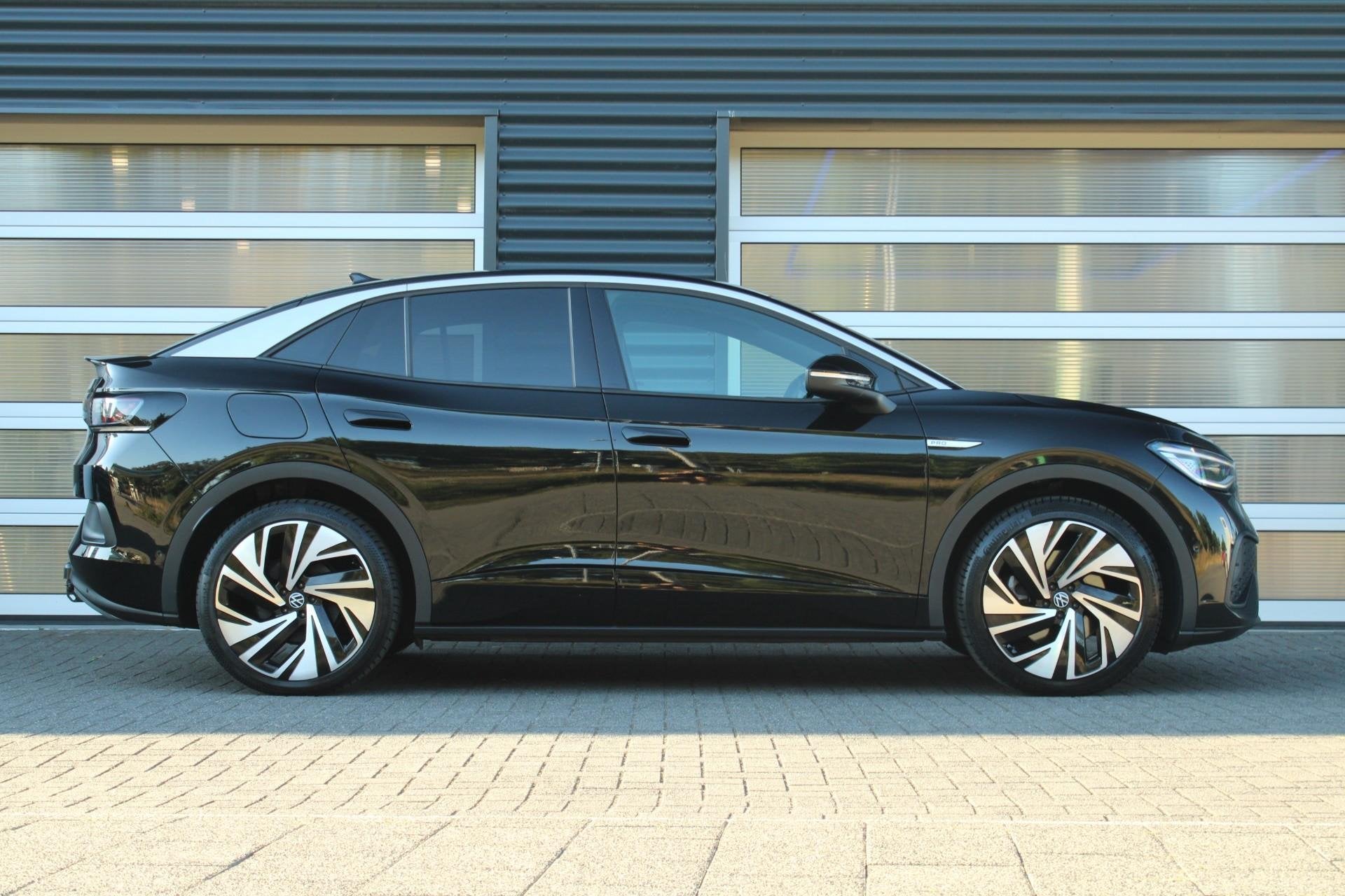 Volkswagen ID.5 Pro 204pk 77 kWh Performance | SoH 00% | War, Auto's, Volkswagen, Automaat, 12 maanden, Achterwielaandrijving