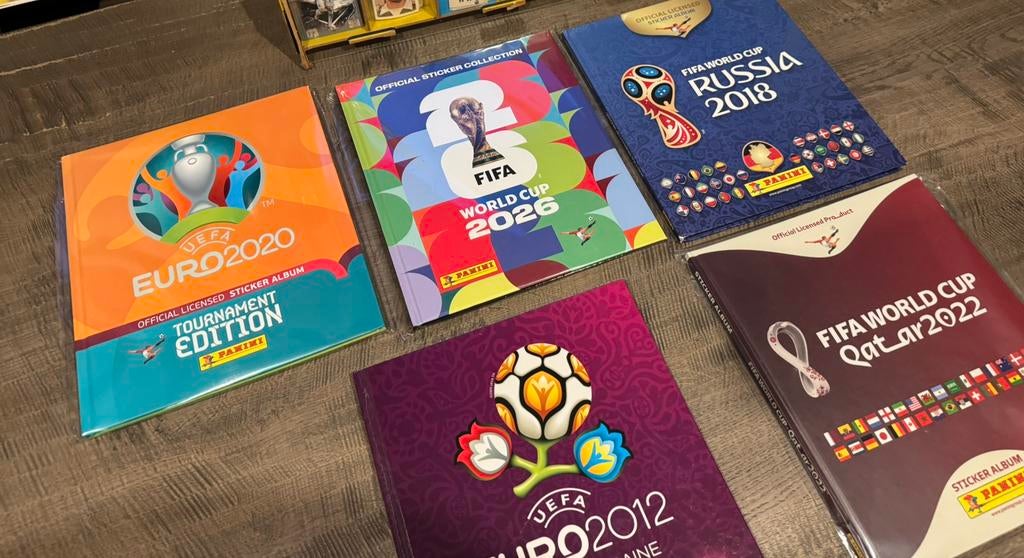 Panini WK Sticker album 2026,2022,2012,2020,2002 Hardcover, Ophalen, Nieuw, Sticker