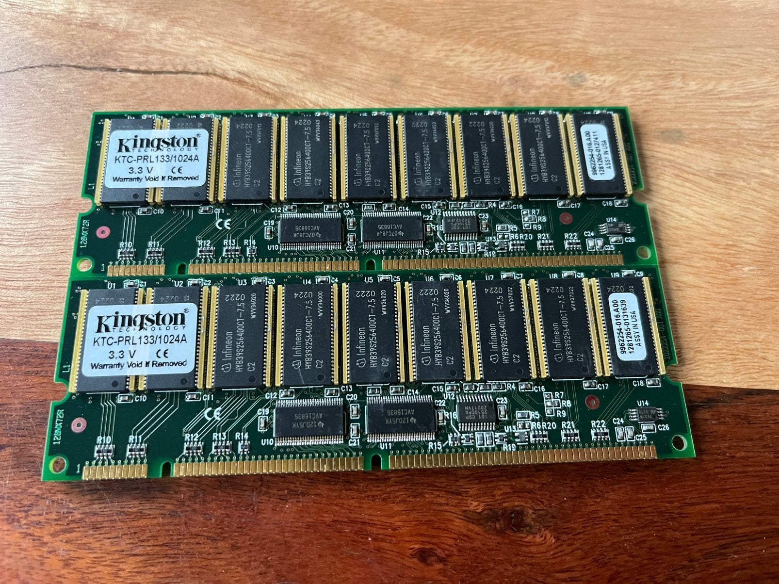 Kingston 2 x 1 gb PC133 ECC, Ophalen, Overige soorten, Server, Gebruikt