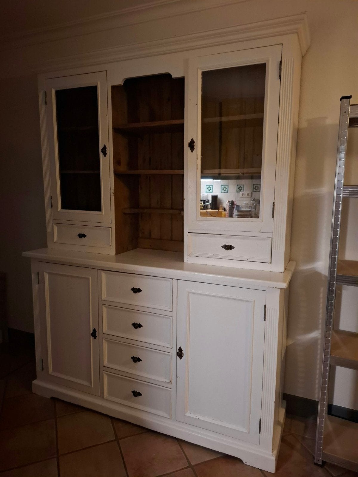 Witte buffetkast met vitrines en lades, Ophalen