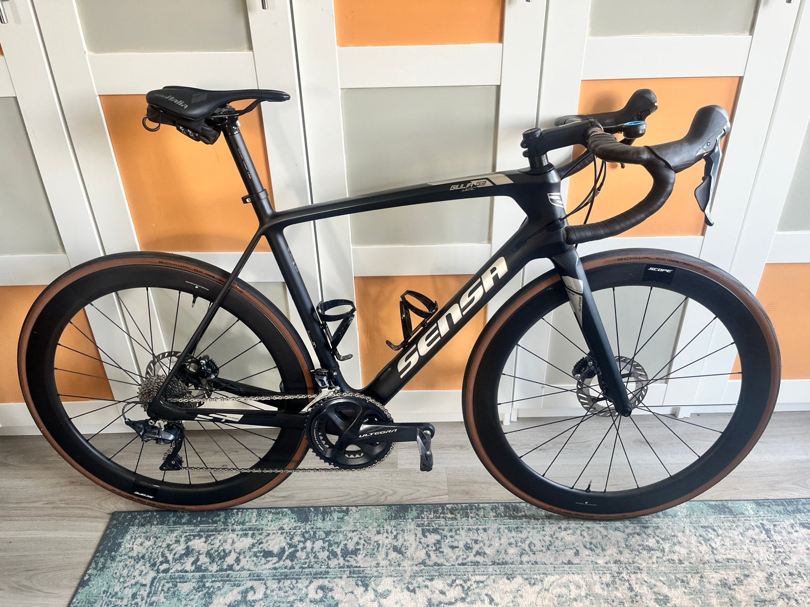 Sensa giulia g3 ultegra special carbon wielrenfiets maat 55, 28 inch, Zo goed als nieuw, Meer dan 20 versnellingen, Schijfrem