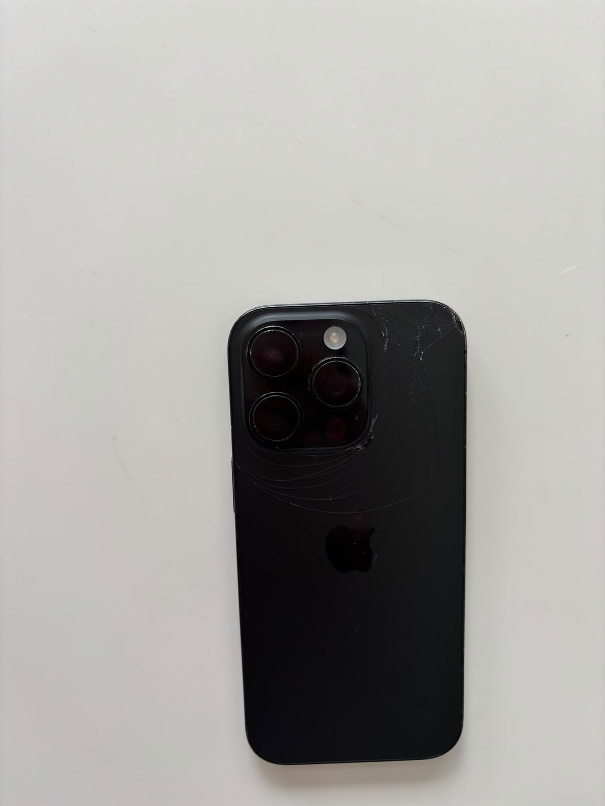 Foto 6 van Iphone 16 Pro 128GB Zwart