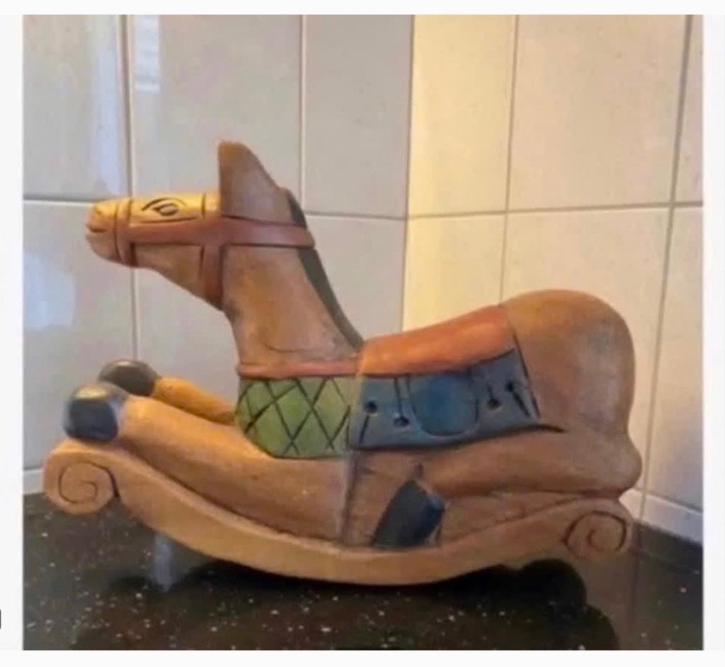 Beeld Brocante Houten schommel paard 34 x 26 cm, Ophalen of Verzenden