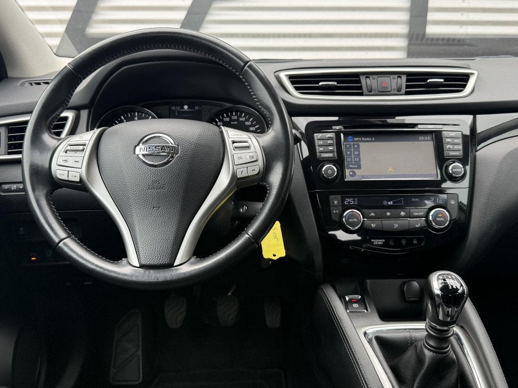 Nissan Qashqai 1.2 Connect Edition 1e Eigenaar|Navi|Trekhaak, Auto's, Nissan, Voorwielaandrijving, Stof, Gebruikt, Euro 6