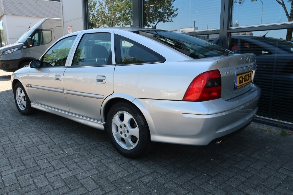 Opel Vectra 1.6-16V Diamond 100 Edition (Unieke auto, unieke, foto 8
