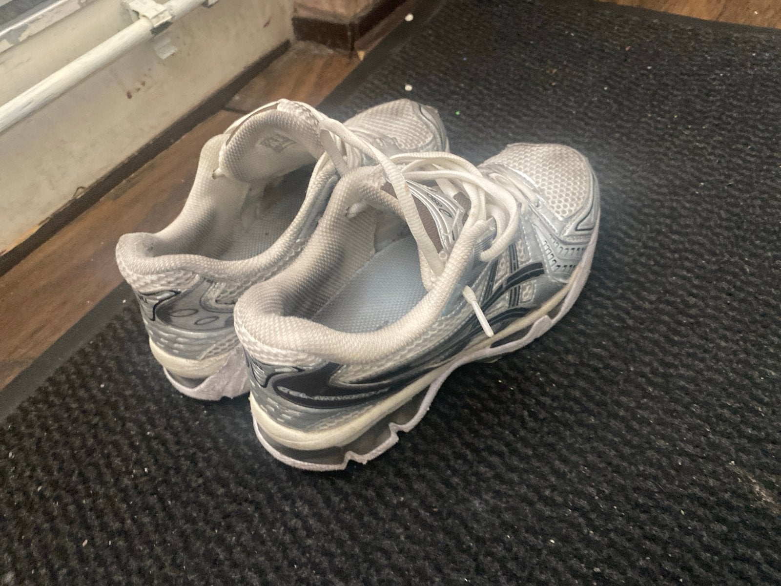 Asics Hardloopschoenen - Maat 39, Gebruikt, Hardloopschoenen, Ophalen of Verzenden, Hardlopen
