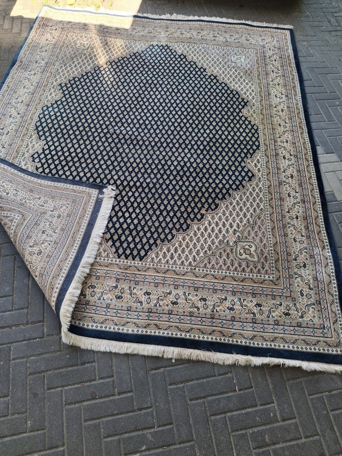 Prachtig Perzisch tapijt, donkerblauw met beige/crème, Ophalen, 200 cm of meer, Zo goed als nieuw, 200 cm of meer