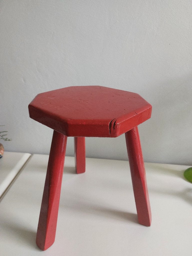 Melkkruk krukje driepoot Nederlands handwerk rood, Ophalen, Gebruikt, Hout