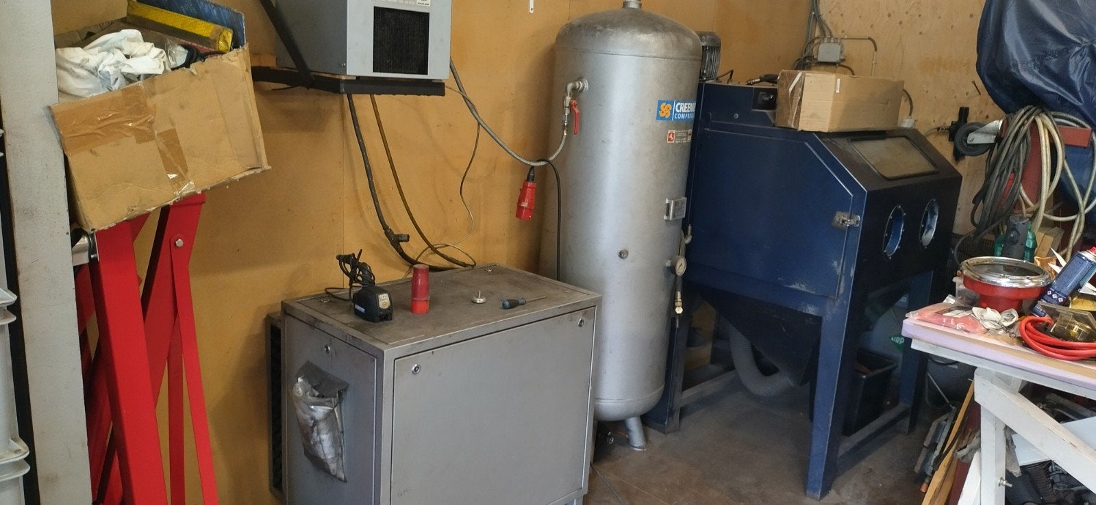 Straalcabine Compressor ontvochtiger 500 luchtdruk vat, 100 liter of meer, Ophalen