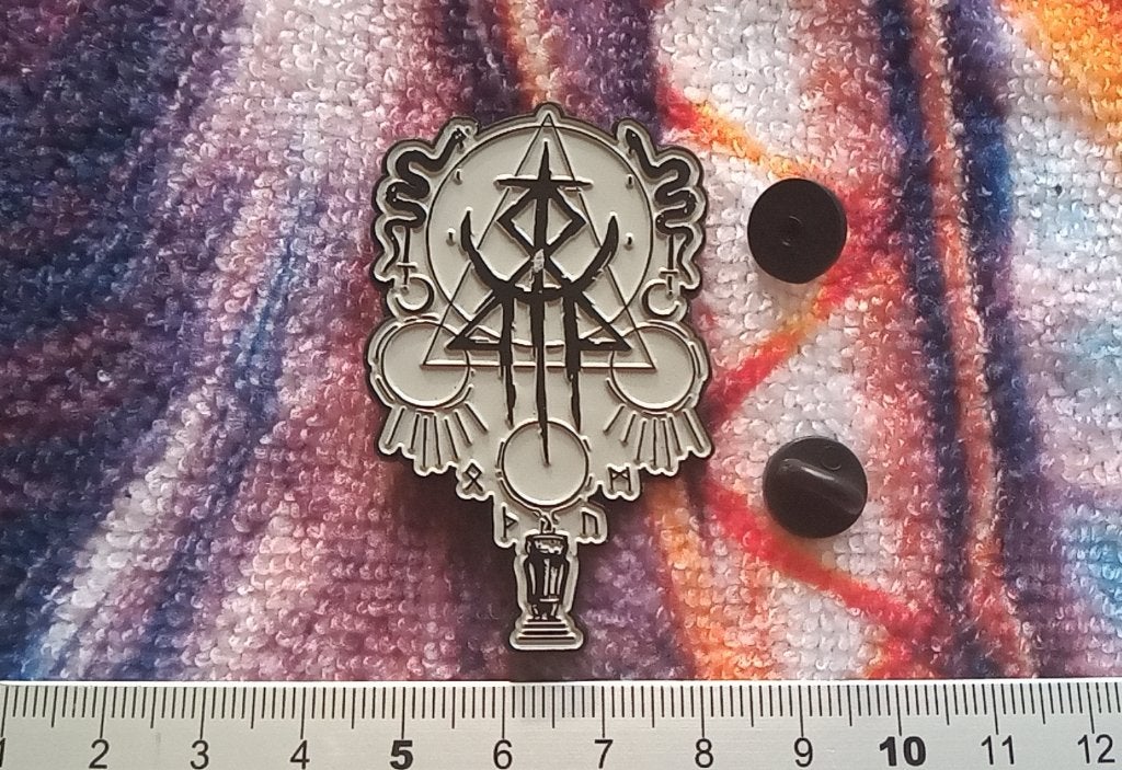 Lorna Shore prachtige  shaped pin badge speld n6, Ophalen of Verzenden, Nieuw, Overige typen